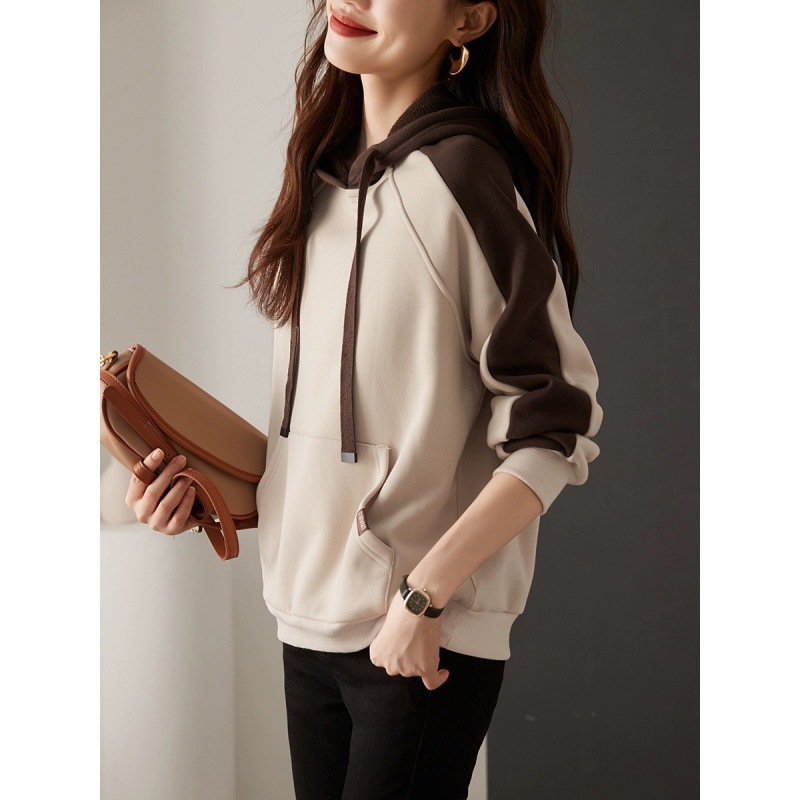 Simple drawstring style contrasting color fashion sweatshirt